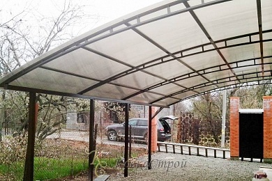 Навес для автомобиля №136 в Екатеринбурге фото