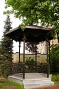 Кованая беседка №17 в Екатеринбурге фото
