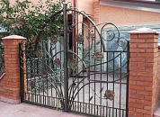140. Ворота в Екатеринбурге фото
