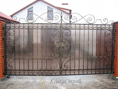 188. Ворота в Екатеринбурге фото
