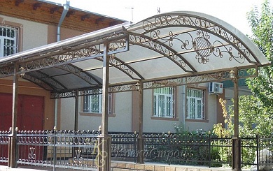 Навес для автомобиля №137 в Екатеринбурге фото